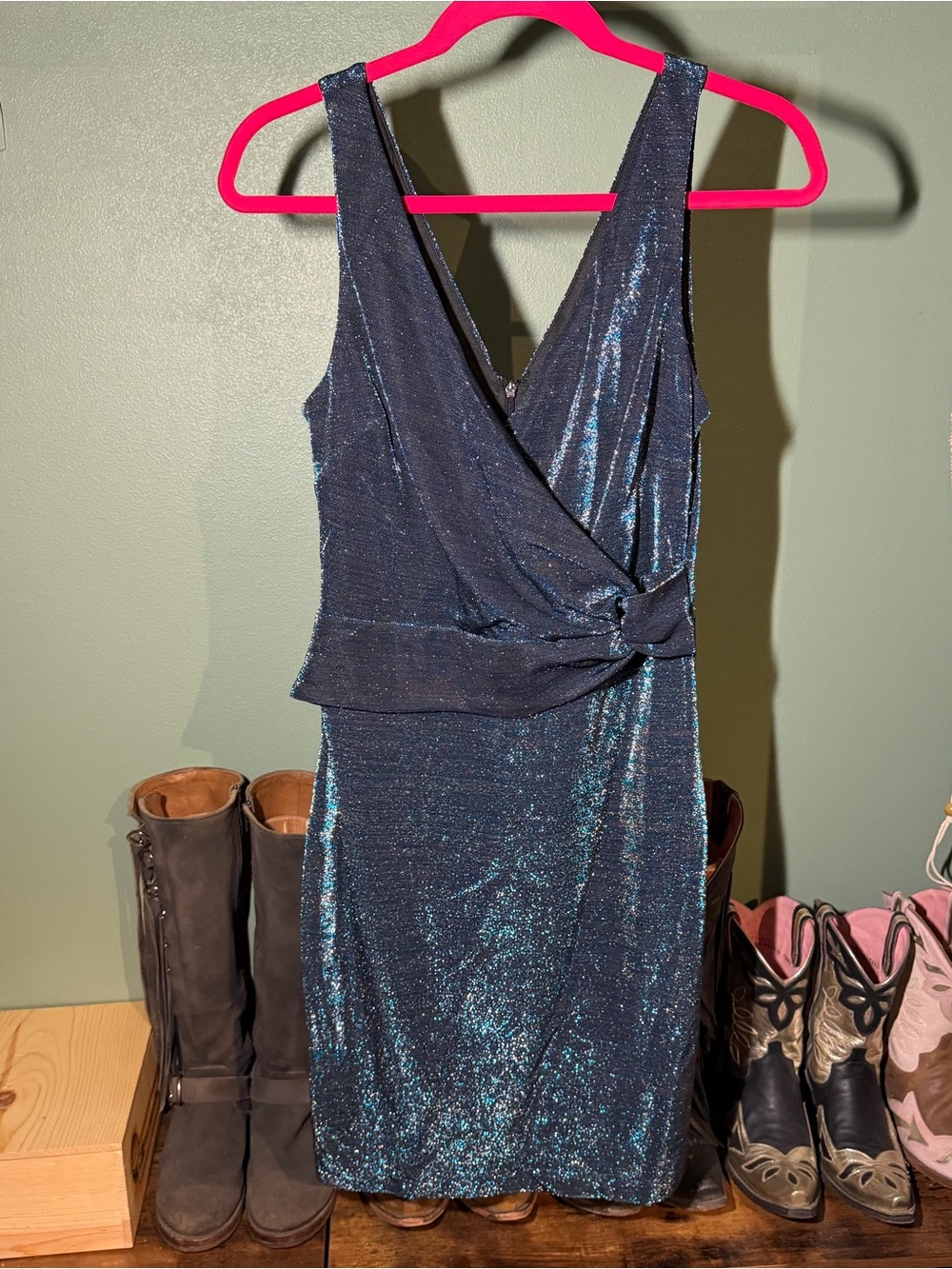 NWOT GUESS One-Shoulder Shimmer Dress in Navy Blue 10